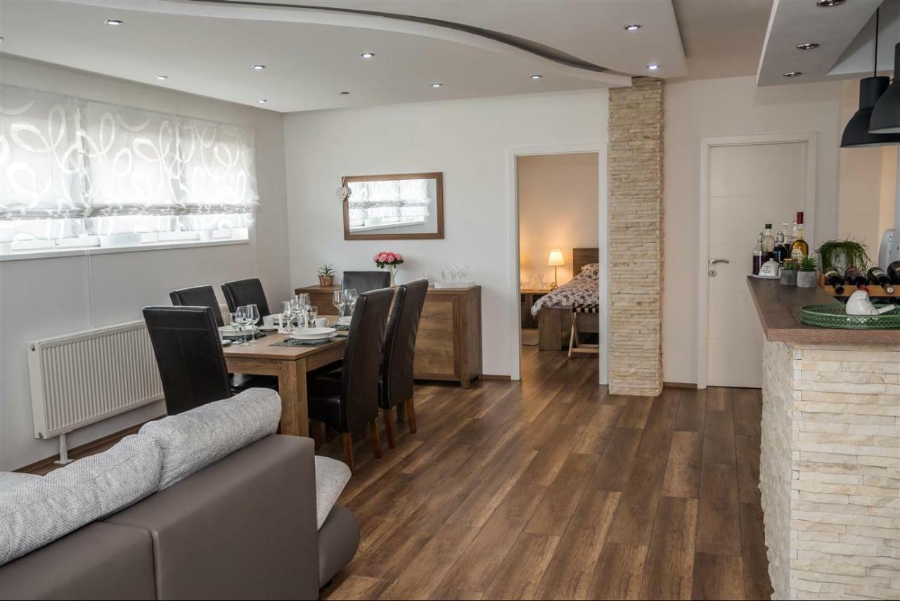 Apartman Hubertus 5* Vagovina Ngoại thất bức ảnh