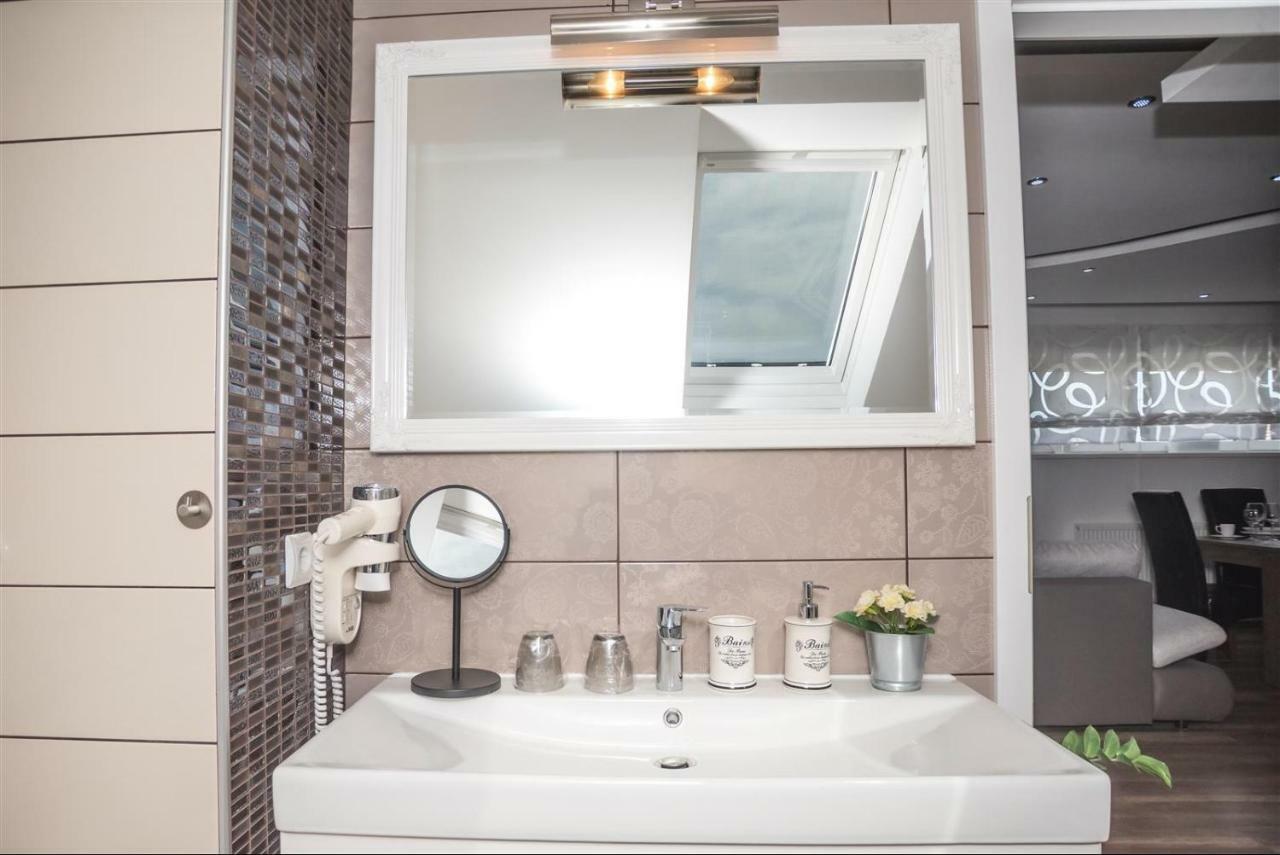 Apartman Hubertus 5* Vagovina Ngoại thất bức ảnh